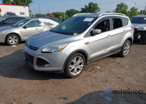 2015 Ford Escape Titanium из США, поврежденный, VIN 1FMCU0J90FUC02039